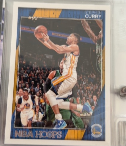 2016-17 Panini NBA Hoops #148 Stephen Curry — front
