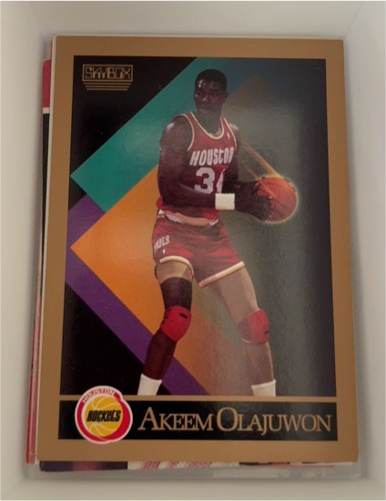 1990-91 SkyBox #110 Akeem Olajuwon — front