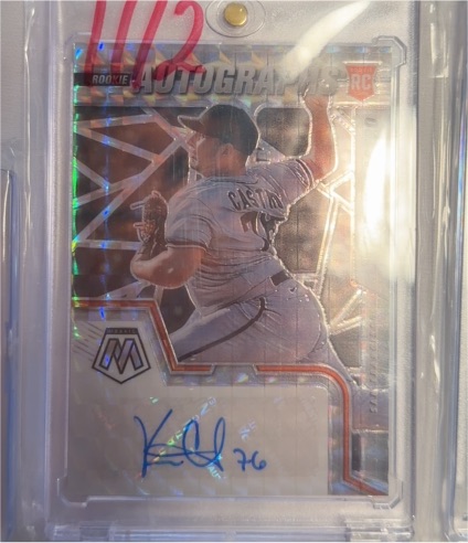2022 Panini Mosaic #RAM-KC Kervin Castro Rookie Autographs Mosaic Prizm Auto — front