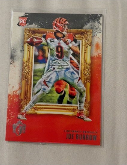 2020 Panini Chronicles Gridiron Kings #GK-1 Joe Burrow — front