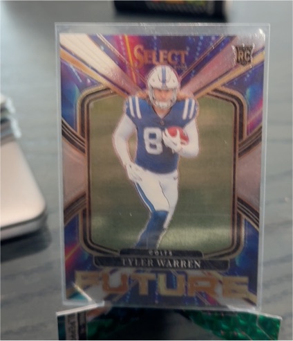 2025 Panini Select #9 Tyler Warren — front