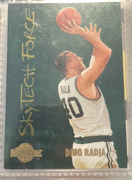 1994-95 Skybox Premium #SF22 Dino Radja SkyTech Force — front