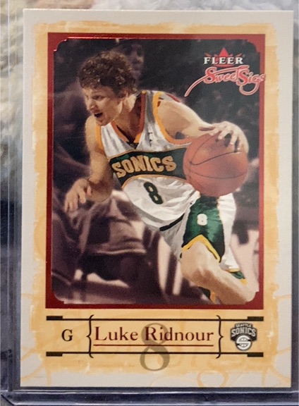 2004-05 Fleer Sweet Sigs #66 Luke Ridnour — front