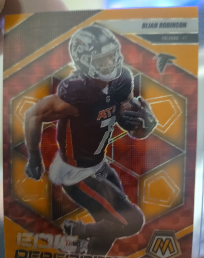 2025 Panini Mosaic #8 Bijan Robinson — front