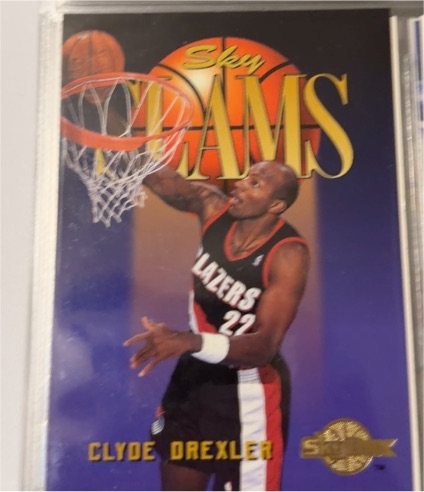 1994 SkyBox Premium #304 Clyde Drexler — front