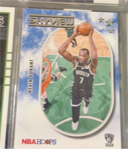 2021-22 Panini NBA Hoops Skyview #13 Kevin Durant — front