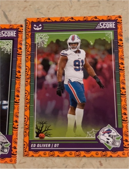 2024 Panini Score Halloween Orange Pumpkins #33 Ed Oliver — front