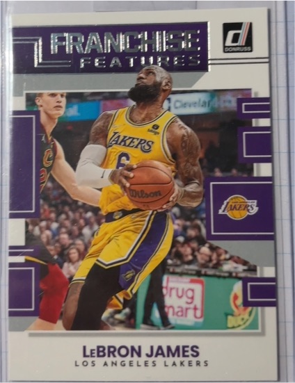 2022-23 Panini Donruss #23 LeBron James Franchise Features Los Angeles Lakers — front