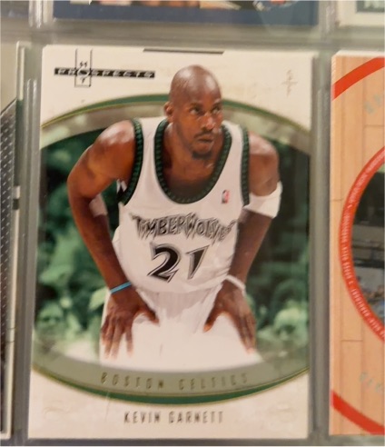 2007 Fleer Hot Prospects #17 Kevin Garnett — front