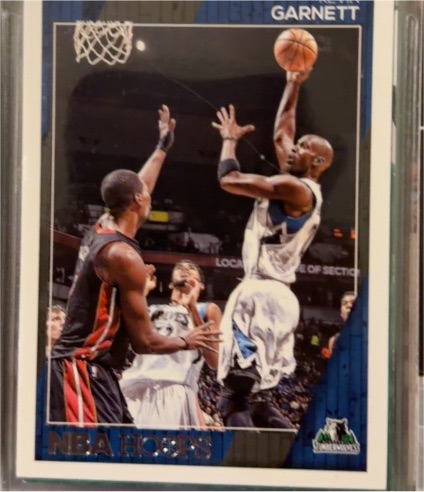 2016-17 Panini NBA Hoops #139 Kevin Garnett — front
