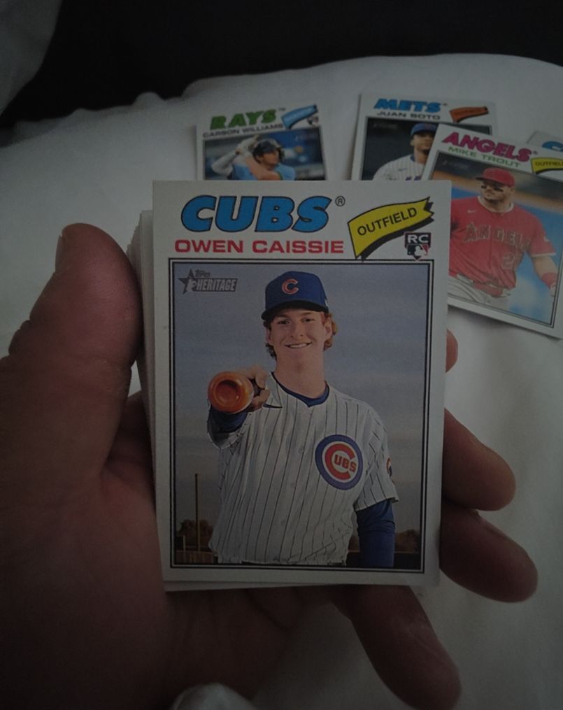 2026 Topps Heritage #88 Owen Caissie RC Chicago Cubs — front