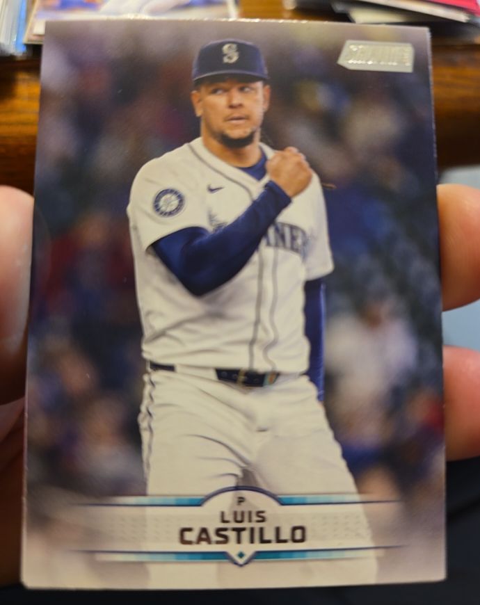 2025 Topps Stadium Club #147 Luis Castillo — front