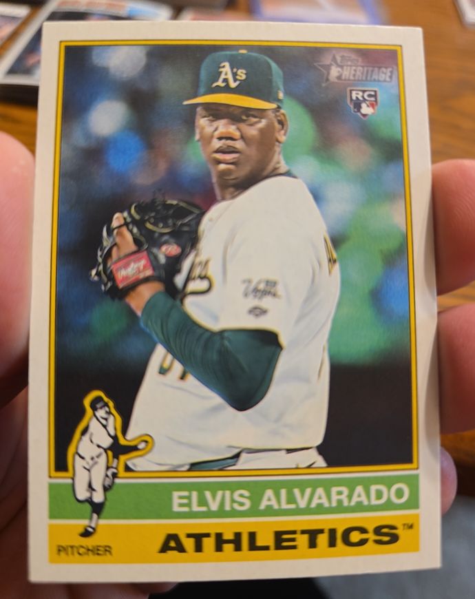 2025 Topps Heritage High Number #692 Elvis Alvarado — front