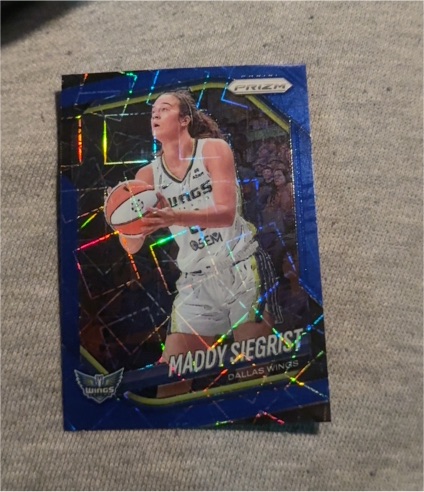 2025 Panini Prizm WNBA #50 Maddy Siegrist — front