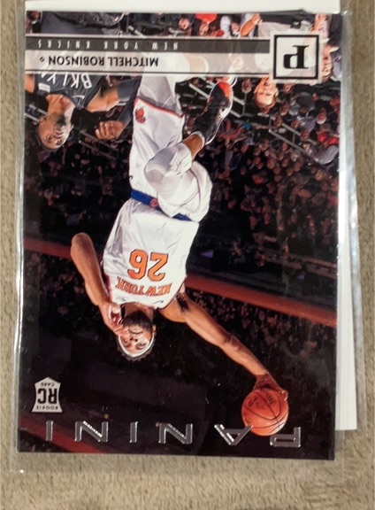 2018-19 Panini Chronicles #112 Mitchell Robinson — front