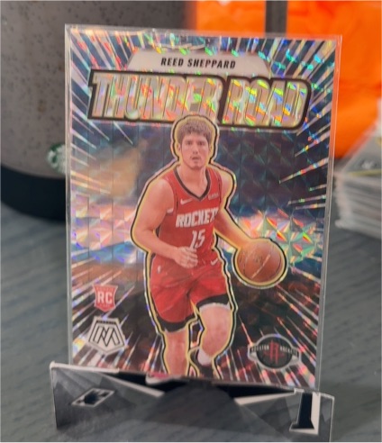 2024-25 Panini Mosaic #16 Reed Sheppard — front