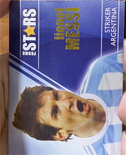 2022 Panini FIFA World Cup #ARG20 Lionel Messi — front