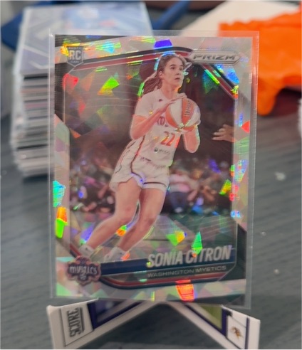 2025 Panini Prizm WNBA #122 Sonia Citron — front