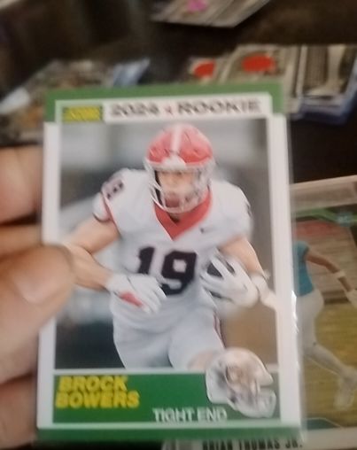 2024 Panini Score #10 Brock Bowers — front