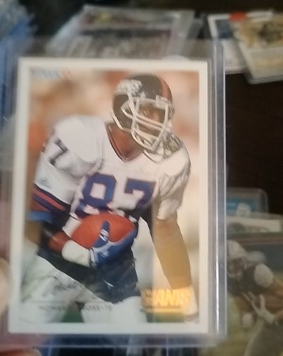 1993 Classic Pro Line Live #194 Lawrence Taylor — front
