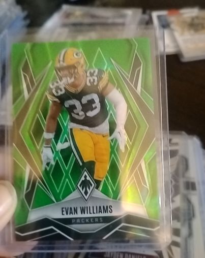 2025 Panini Phoenix #133 Evan Williams — front