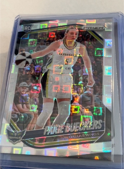 2025 Panini Prizm WNBA #5 Paige Bueckers — front