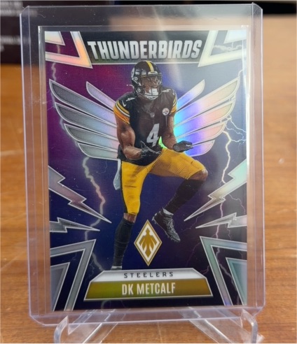 2025 Panini Phoenix Thunderbirds #43 DK Metcalf — front