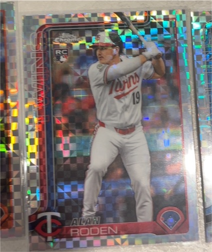 2025 Topps Chrome Update #USC41 Alan Roden X-Fractor Rookie Card — front