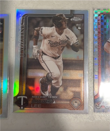 2025 Topps Chrome #234 Brooks Lee — front