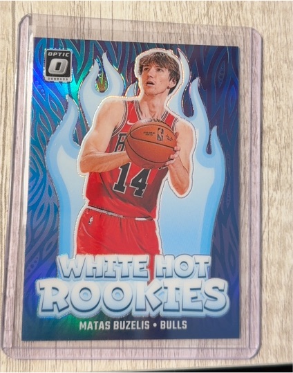2024-25 Panini Donruss Optic #10 Matas Buzelis White Hot Rookies — front