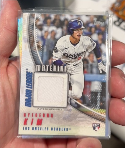 2025 Topps Update Major League Material #MMU-HK Hyeseong Kim — front