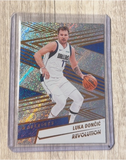 2024-25 Panini Revolution #13 Luka Dončić — front