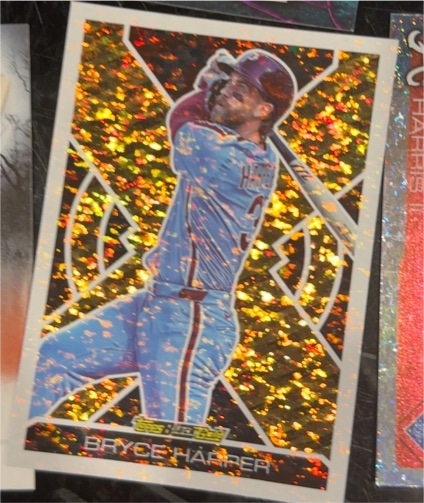 2025 Topps Update Series Topps Black Gold #BG-8 Bryce Harper — front