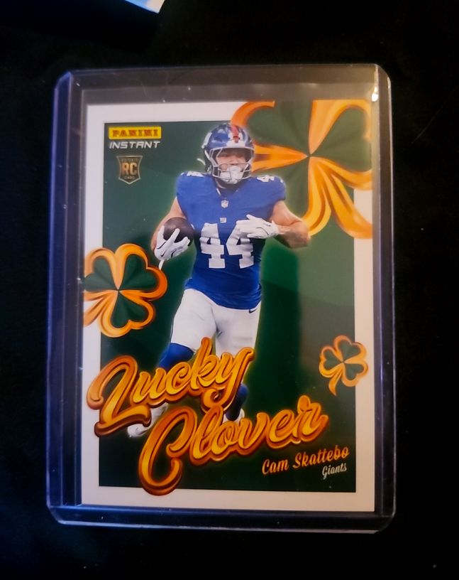 2025 Panini Instant #19 Cam Skattebo Lucky Clover — front