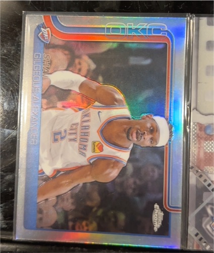 2025-26 Topps Chrome #141 Shai Gilgeous-Alexander — front