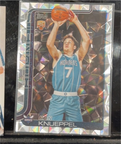 2025-26 Topps #204 Kon Knueppel — front