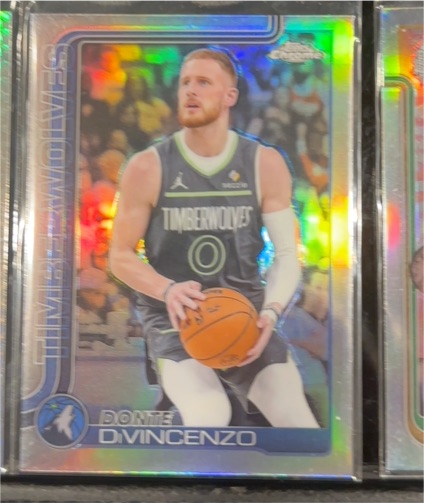 2025-26 Topps Chrome #145 Donte DiVincenzo — front