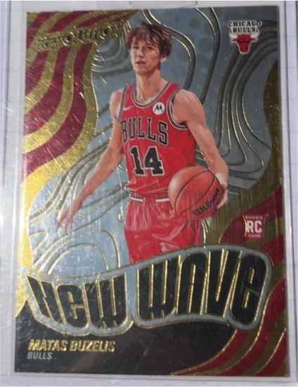2024-25 Panini Revolution New Wave #2 Matas Buzelis — front