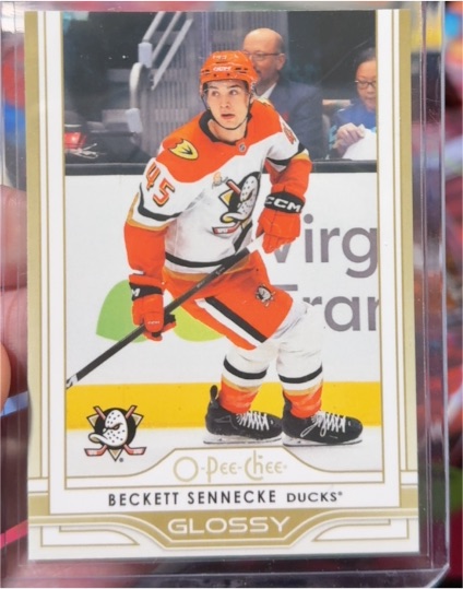 2025-26 Upper Deck Series 2 O-Pee-Chee Glossy #OG-46 Beckett Sennecke Ducks — front