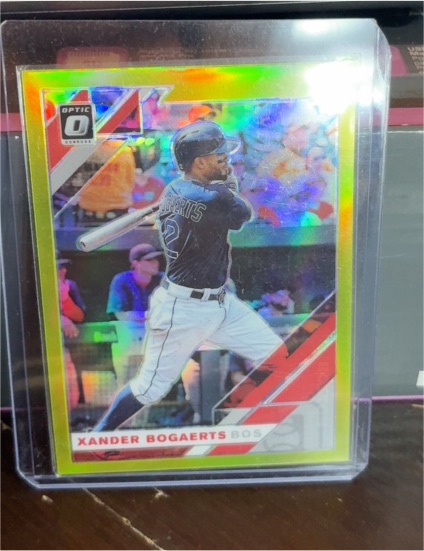 2019 Donruss Optic #197 Xander Bogaerts Lime Green Prizm — front