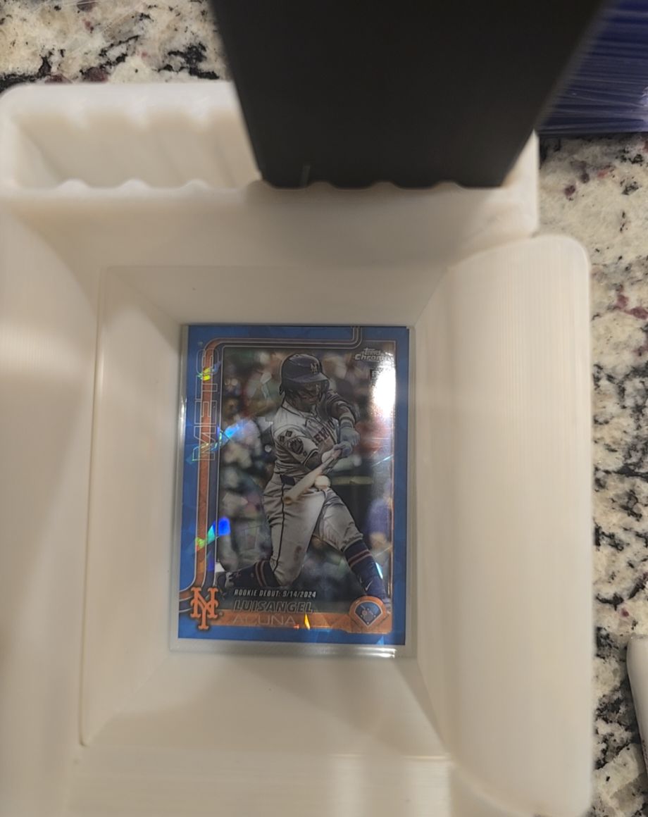 2025 Topps Chrome Sapphire Luisangel Acuna Rookie Debut #USC53 — front