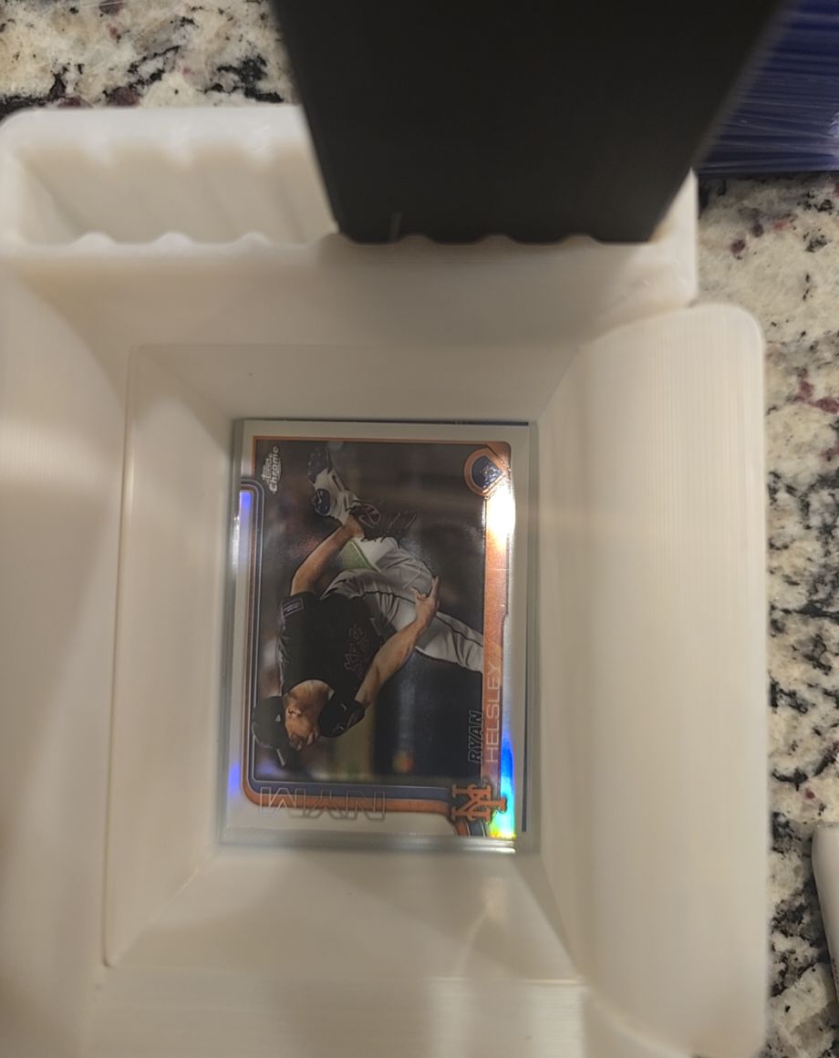 2023 Topps Chrome #204 Ryan Helsley — front