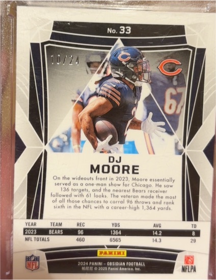2024 Panini Obsidian Football #33 D.J. Moore — front
