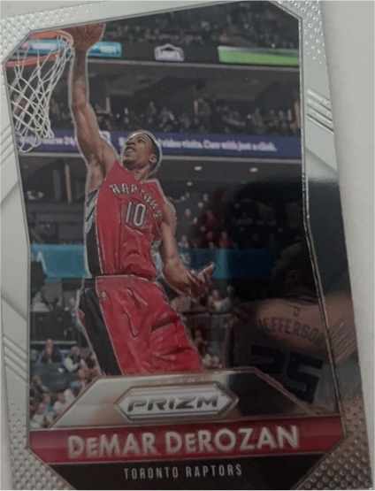 2015-16 Panini Prizm #141 DeMar DeRozan — front