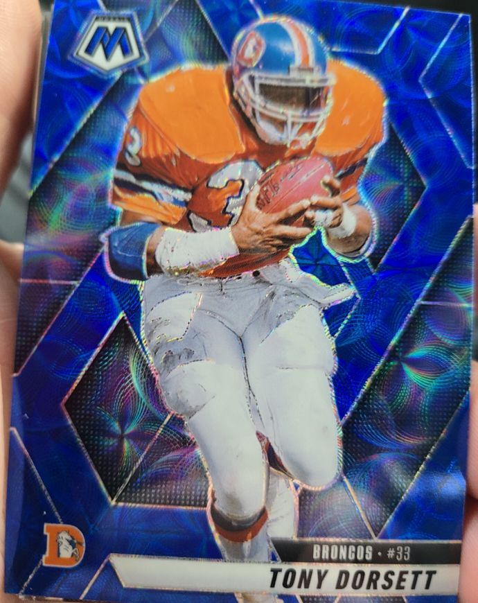 2025 Panini Mosaic #34 Tony Dorsett — front