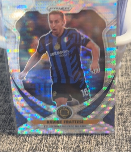 2025 Panini Prizm FIFA Club World Cup #87 Davide Frattesi — front
