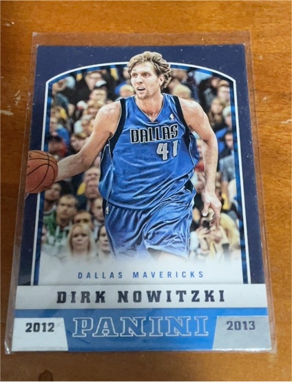 2012-13 Panini #52 Dirk Nowitzki Dallas Mavericks — front