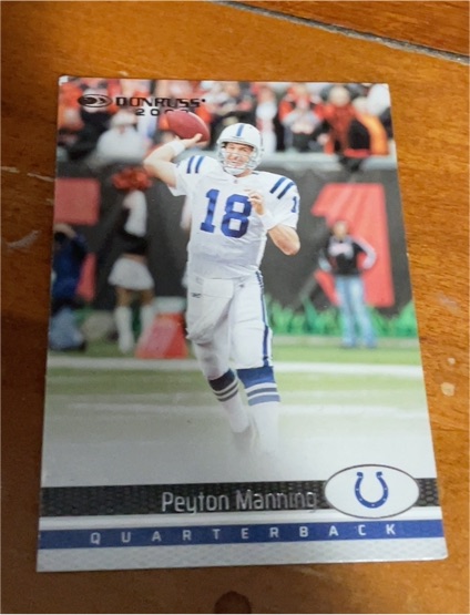 2002 Donruss #82 Peyton Manning — front