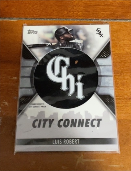 2023 Topps Series 1 #CC-LR Luis Robert City Connect Cap Patch — front