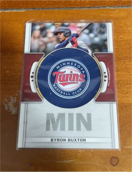 2023 Topps Series 1 #TLP-BBX Byron Buxton — front